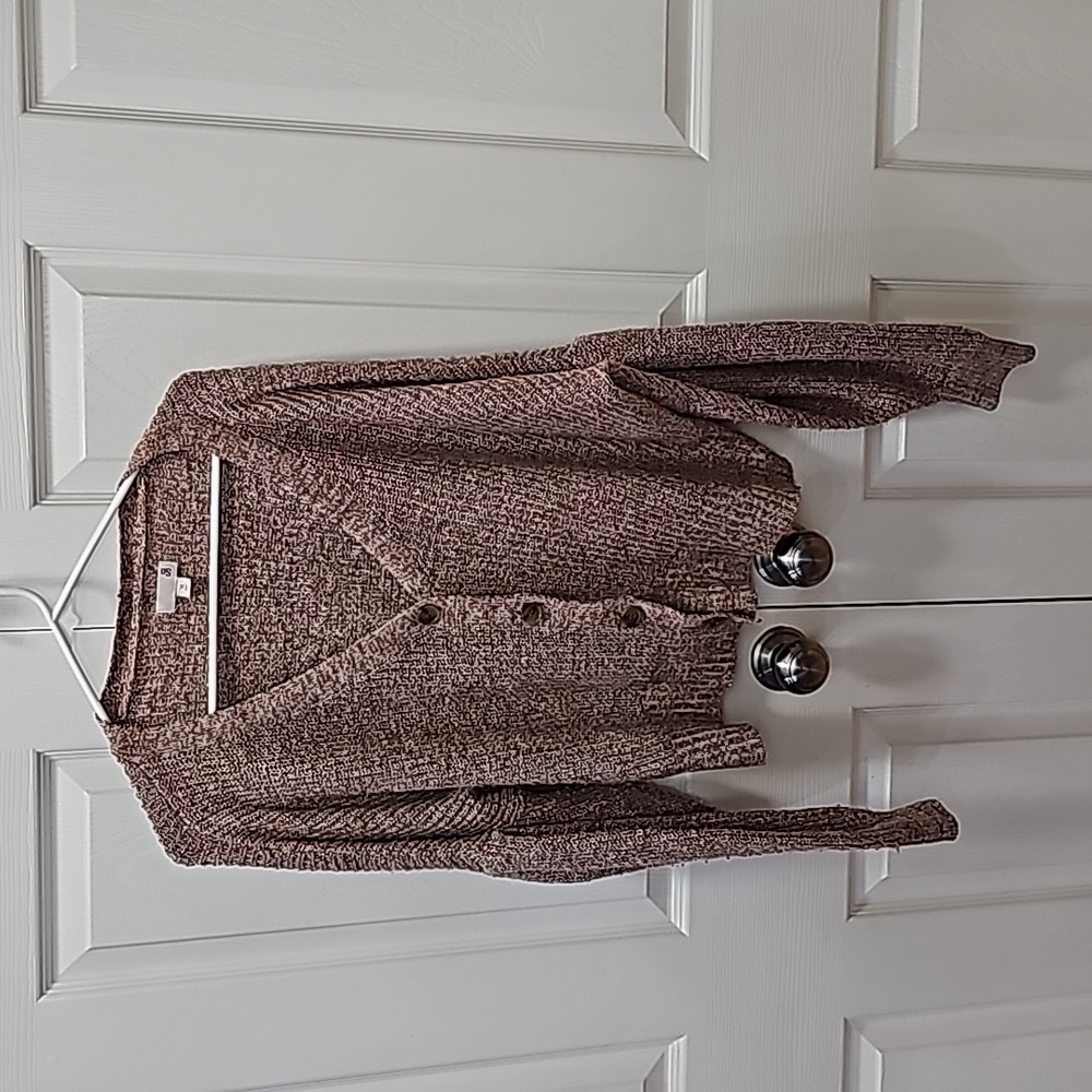 Button up cardagin